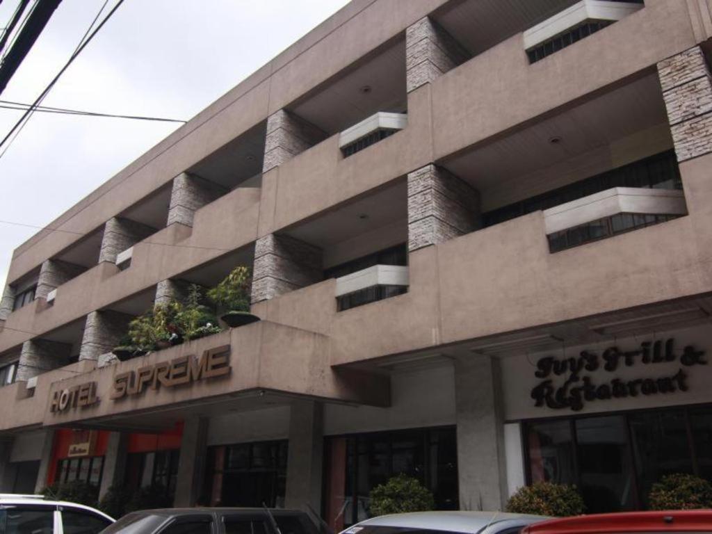 Hotel Supreme Baguio City Exteriör bild