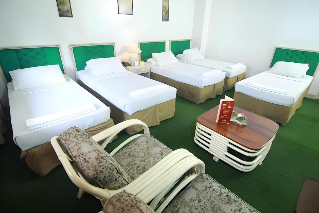 Hotel Supreme Baguio City Exteriör bild