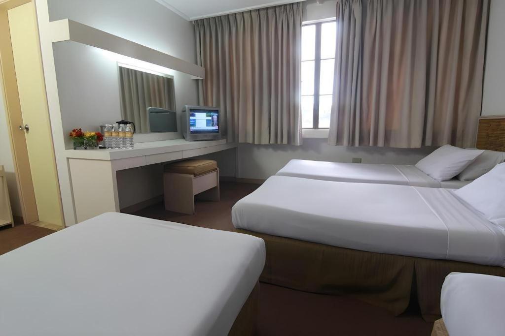 Hotel Supreme Baguio City Exteriör bild