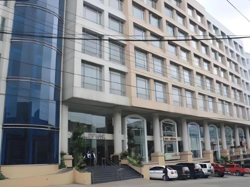 Hotel Supreme Baguio City Exteriör bild