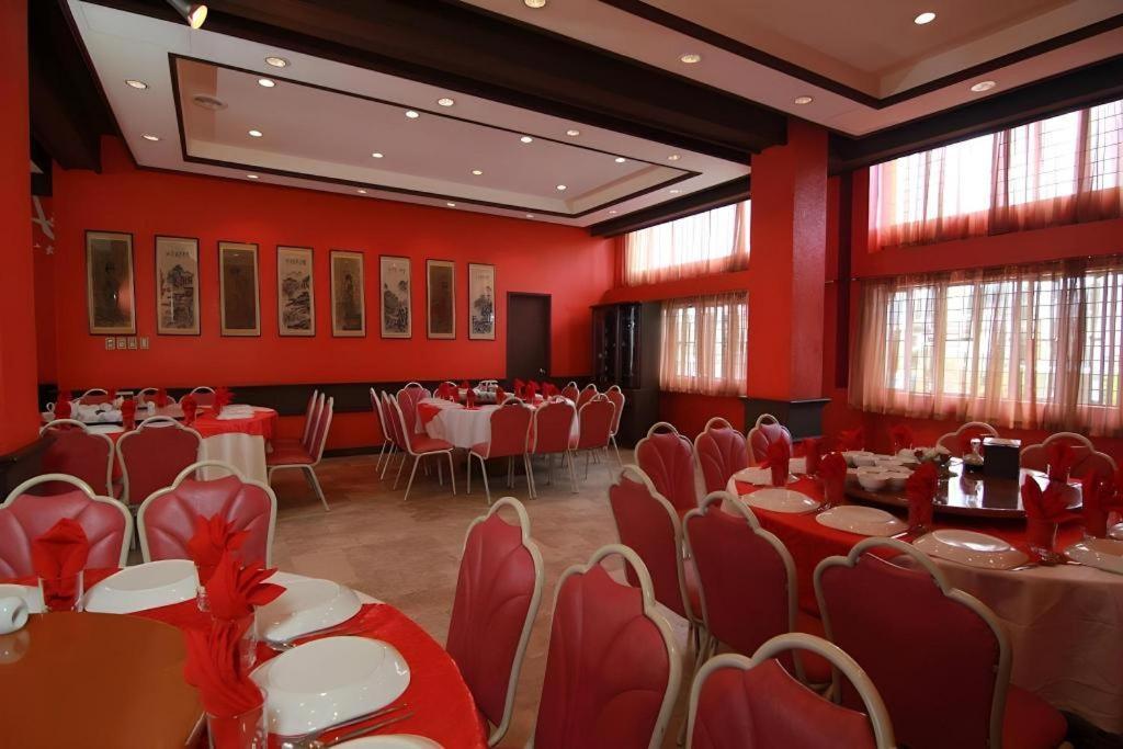 Hotel Supreme Baguio City Exteriör bild