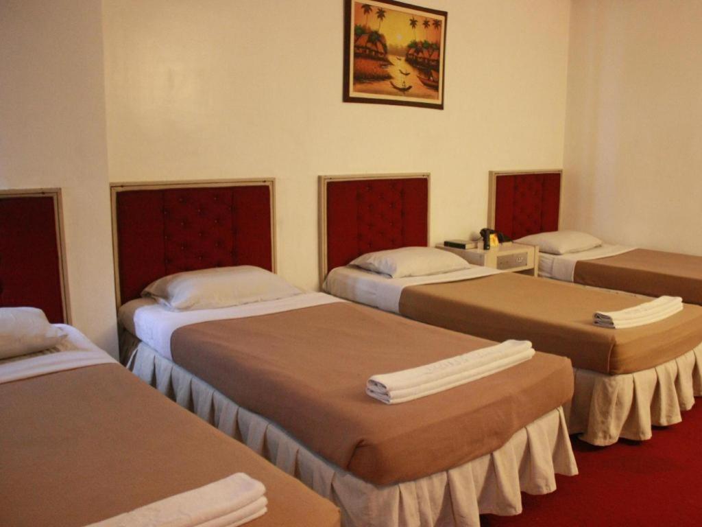 Hotel Supreme Baguio City Exteriör bild